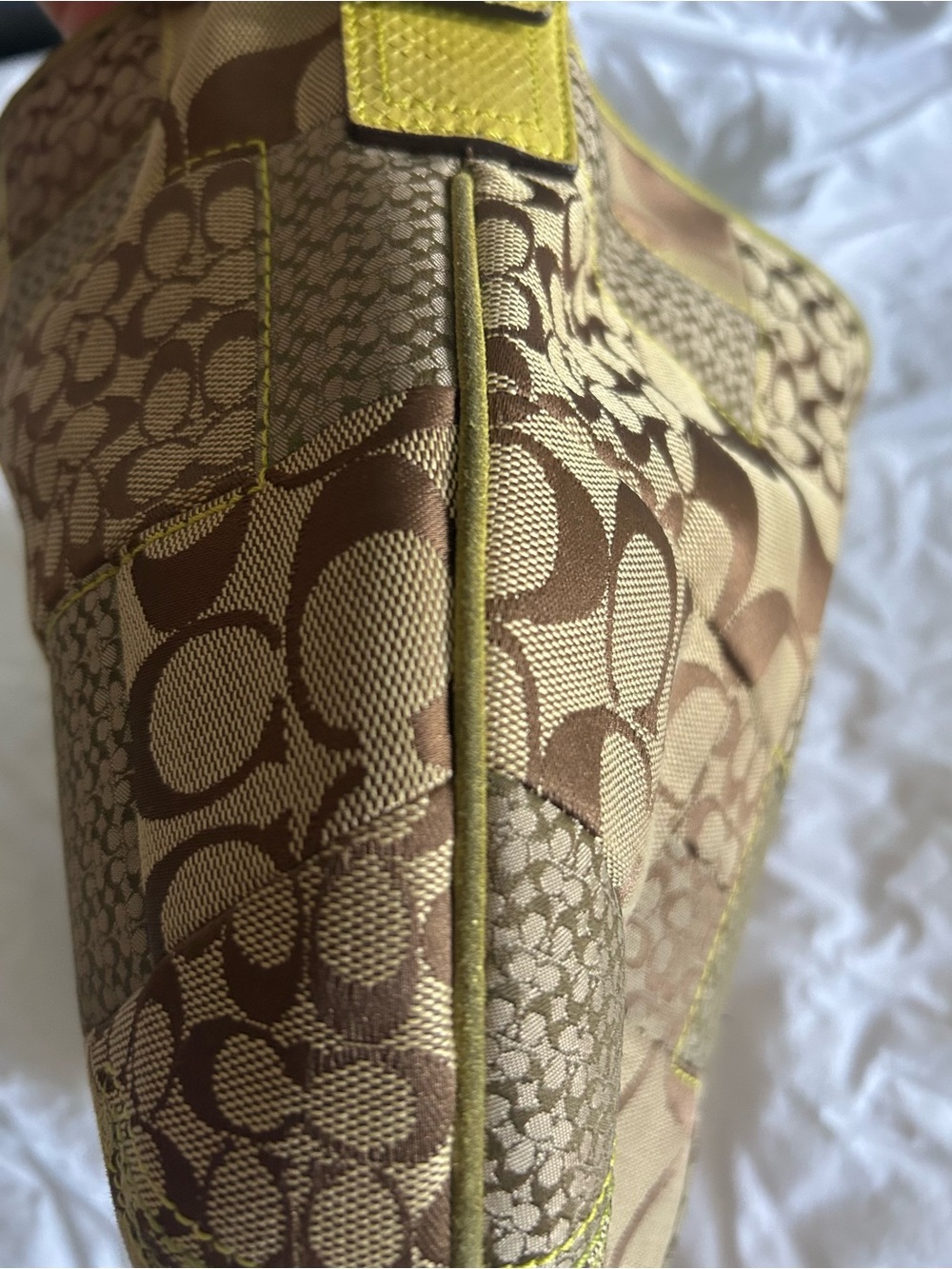 Vintage Coach Exotics Collection Lime green trim zipper closure Hobo bag - Picture 14 of 16